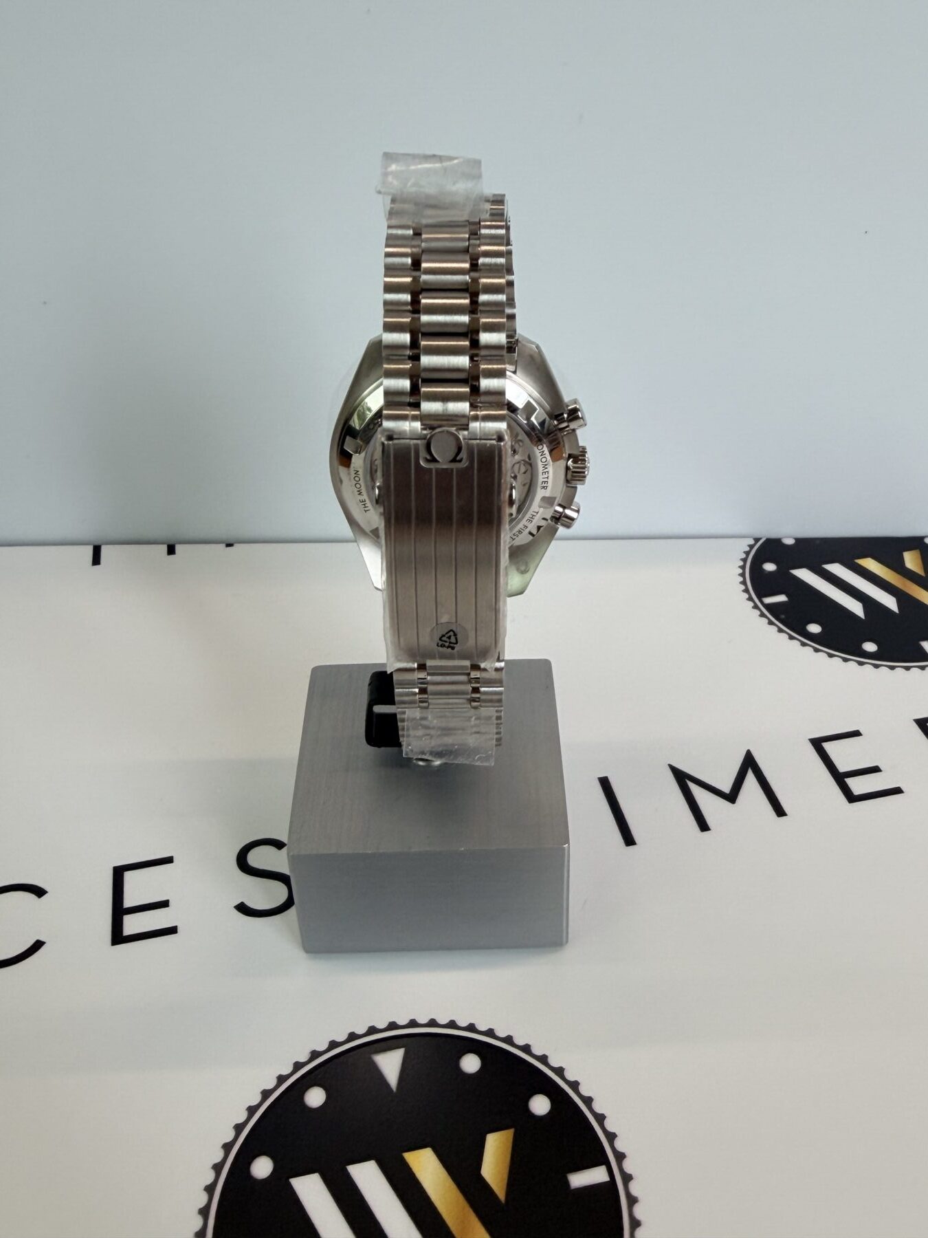 Omega Speedmaster Moonwatch White