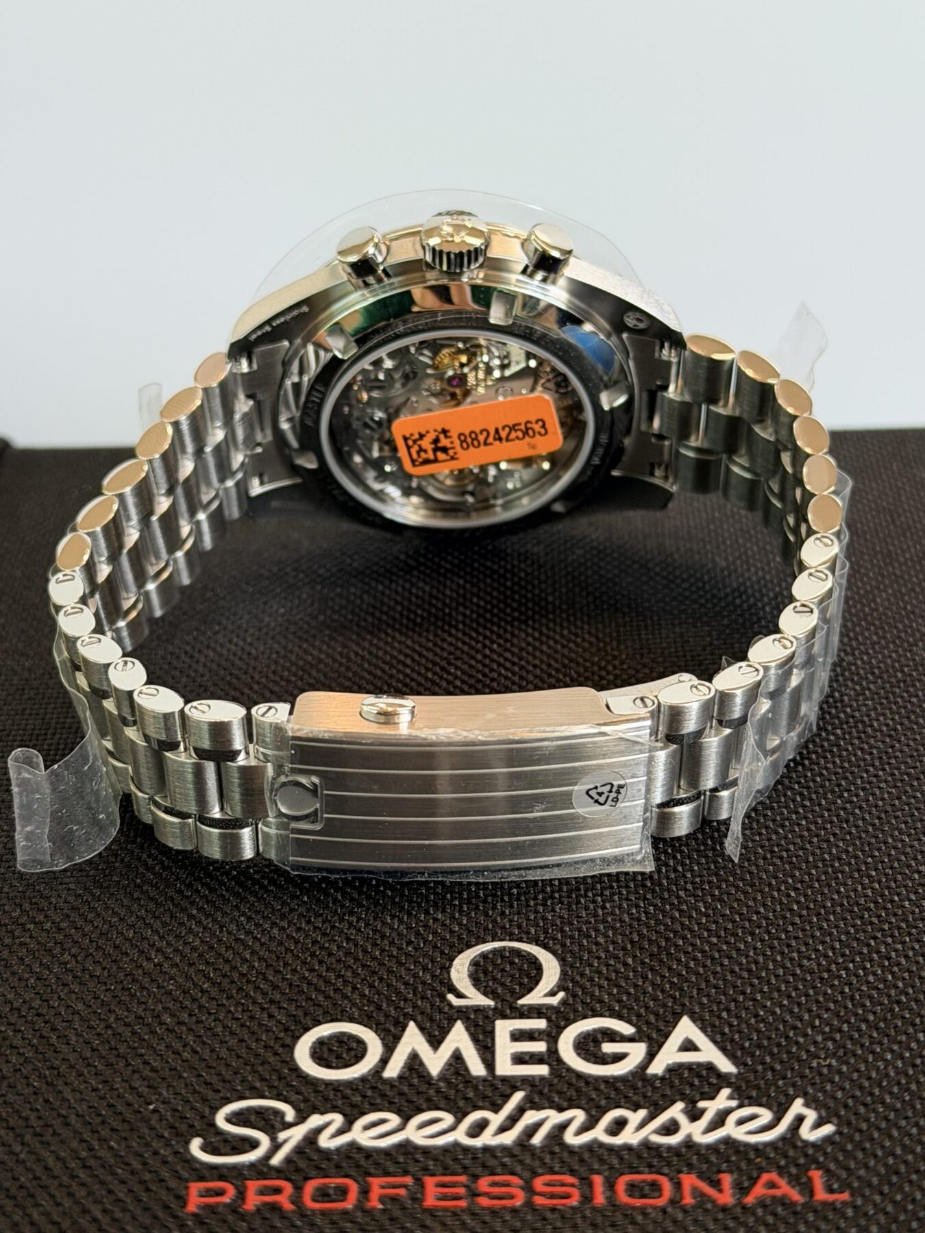 Omega Speedmaster Moonwatch White