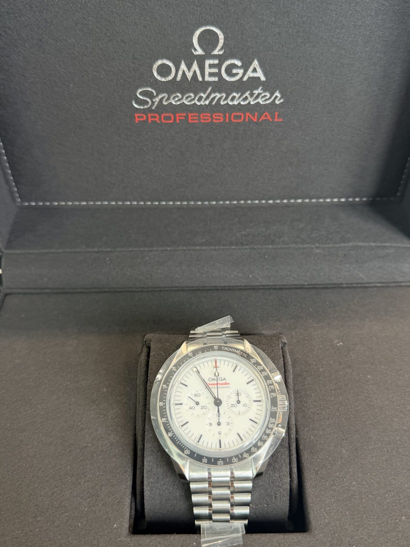 Omega Speedmaster Moonwatch White